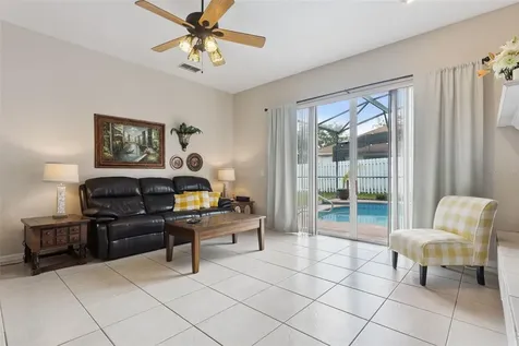 8038 Glitter Court Orlando FL 32836
