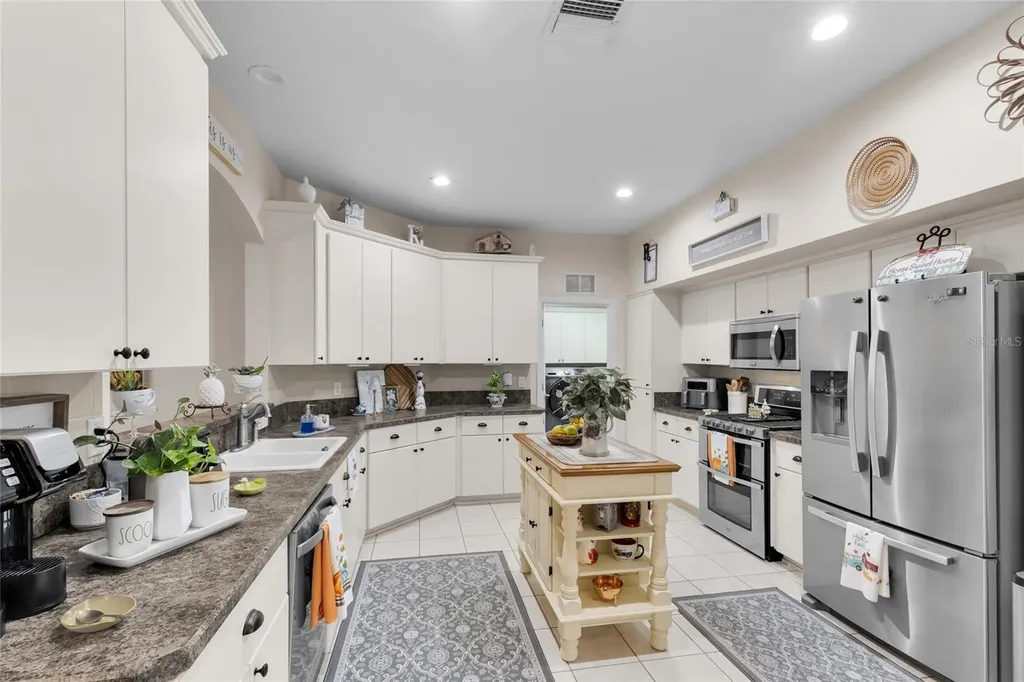 5138 Indian Ocean Loop Tavares FL 32778