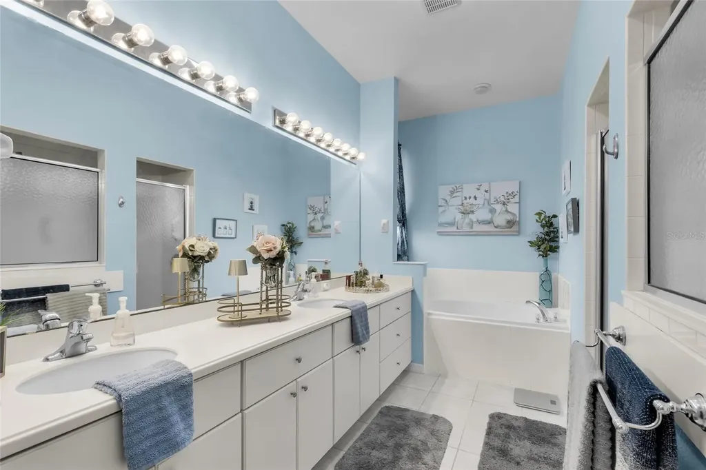 5138 Indian Ocean Loop Tavares FL 32778