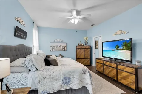 5138 Indian Ocean Loop Tavares FL 32778