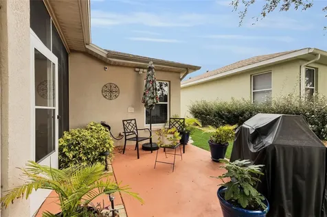 5138 Indian Ocean Loop Tavares FL 32778