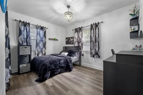 4220 19 Street N St Petersburg FL 33714