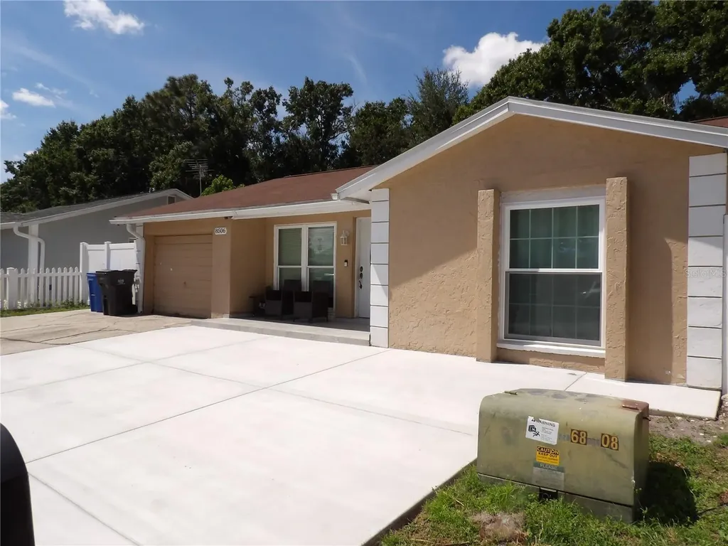 8506 Seven Coves Court Tampa FL 33634