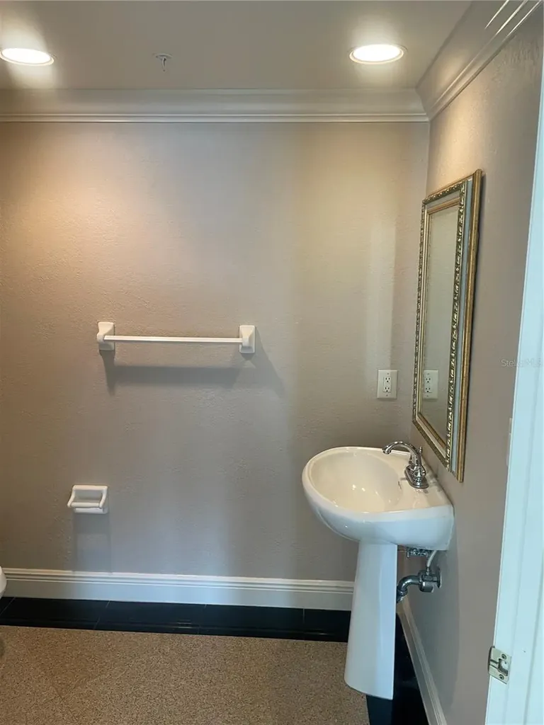 1180 Gulf Boulevard Clearwater Beach FL 33767