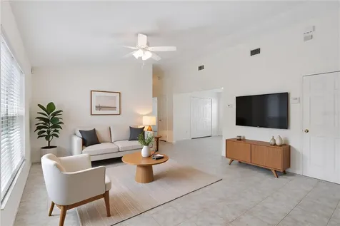 1930 Teaberry Court Orlando FL 32824