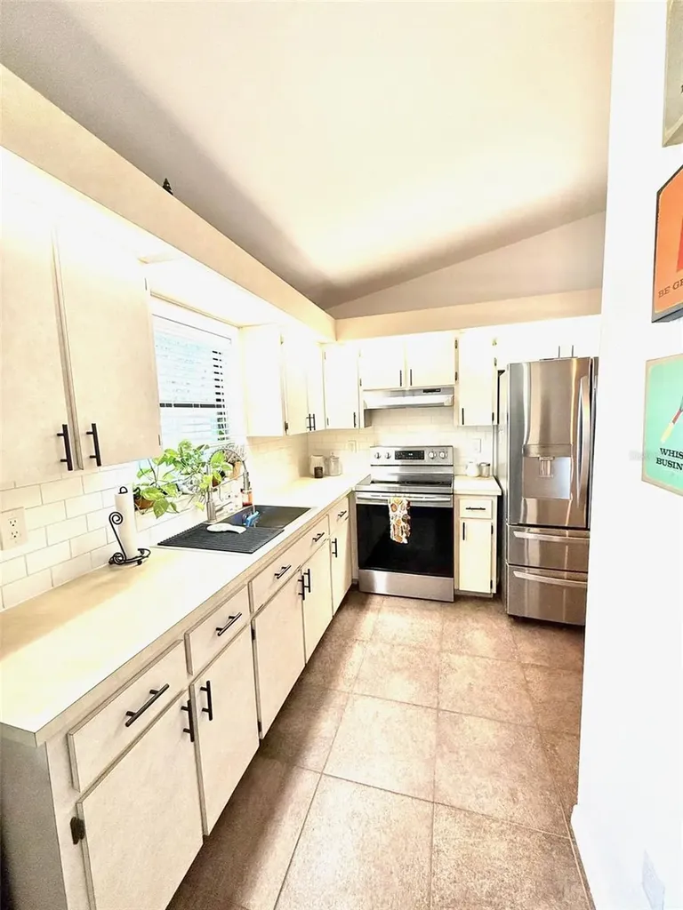 7306 Skyview Avenue New Port Richey FL 34653