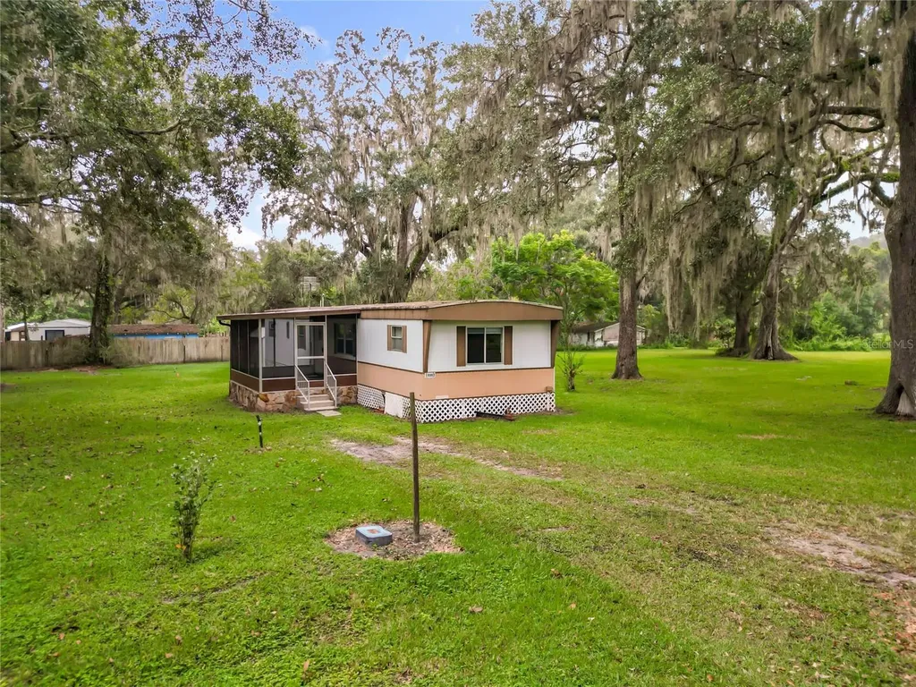 19962 Ruth Street Brooksville FL 34601