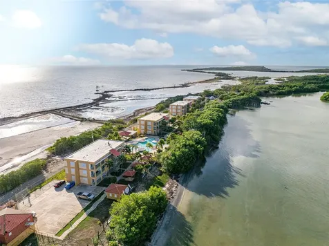Sr 301 Km 11.0 Condominio Playas Del Caribe Resort Cabo Rojo PR 00623