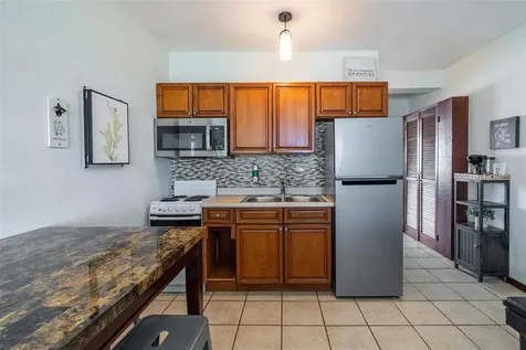 Sr 301 Km 11.0 Condominio Playas Del Caribe Resort Cabo Rojo PR 00623