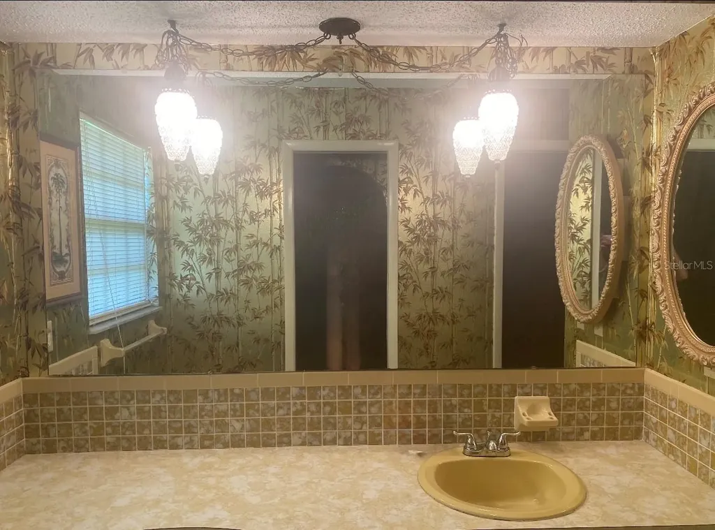 18512 Blair Avenue Port Charlotte FL 33948