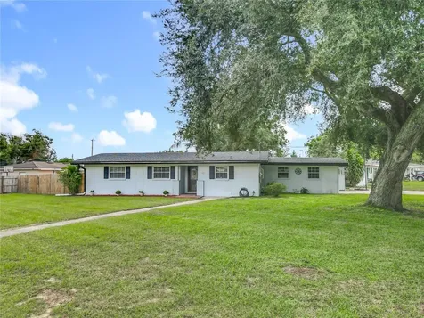 101 Patricia Street Auburndale FL 33823