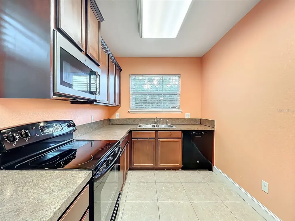10100 Green Branch Court Orlando FL 32825