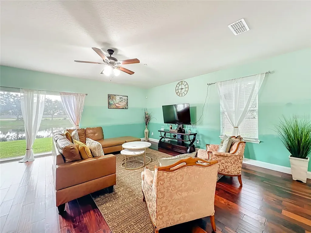10100 Green Branch Court Orlando FL 32825