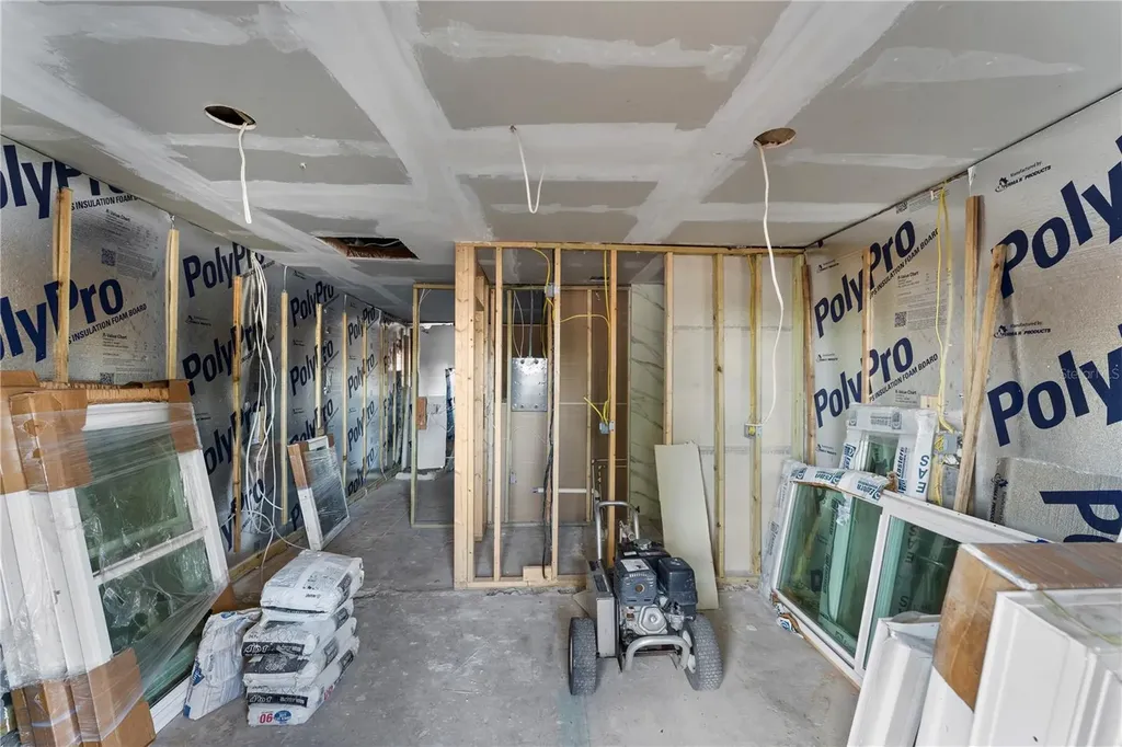 5712 15th Street E Bradenton FL 34203