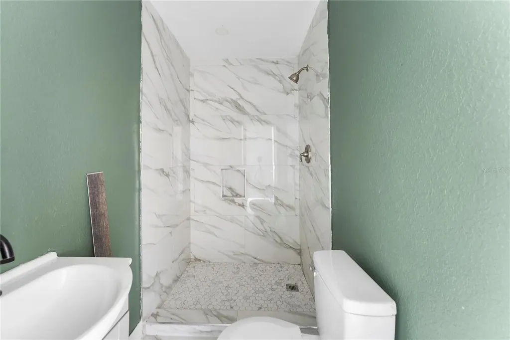 5712 15th Street E Bradenton FL 34203