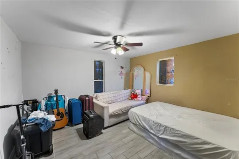 5712 15th Street E Bradenton FL 34203