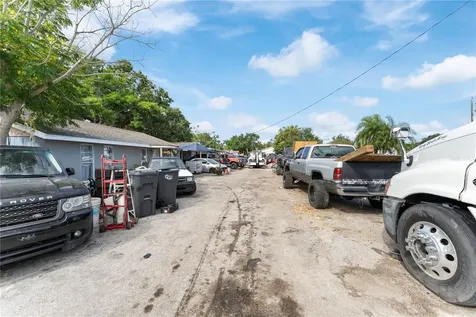 5712 15th Street E Bradenton FL 34203