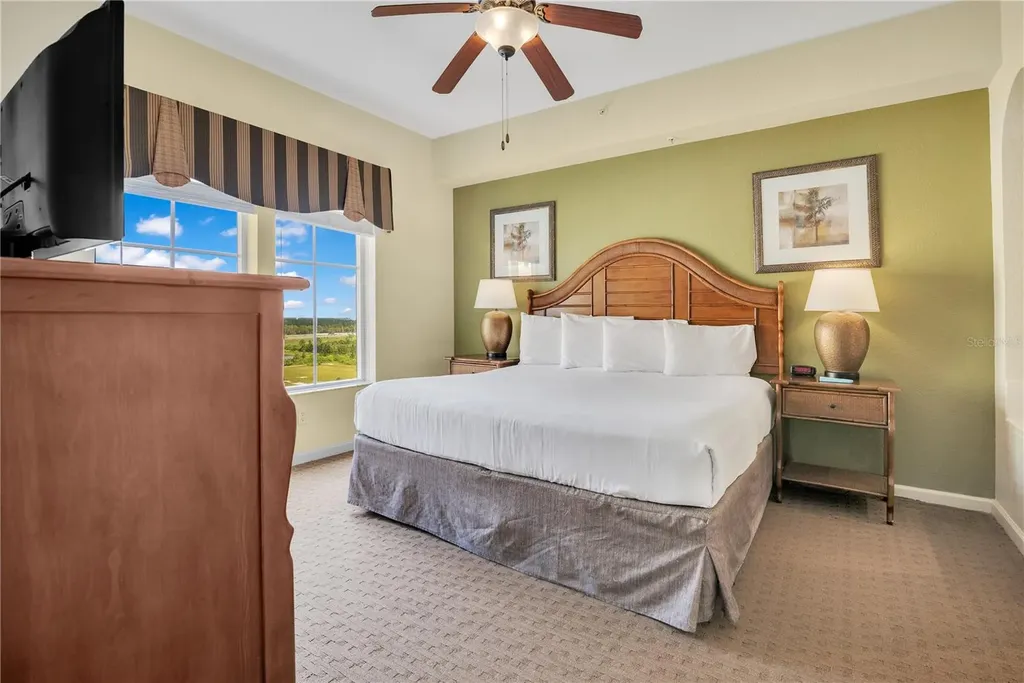 8101 Resort Vlg Drive Orlando FL 32821