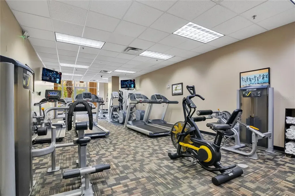 8101 Resort Vlg Drive Orlando FL 32821