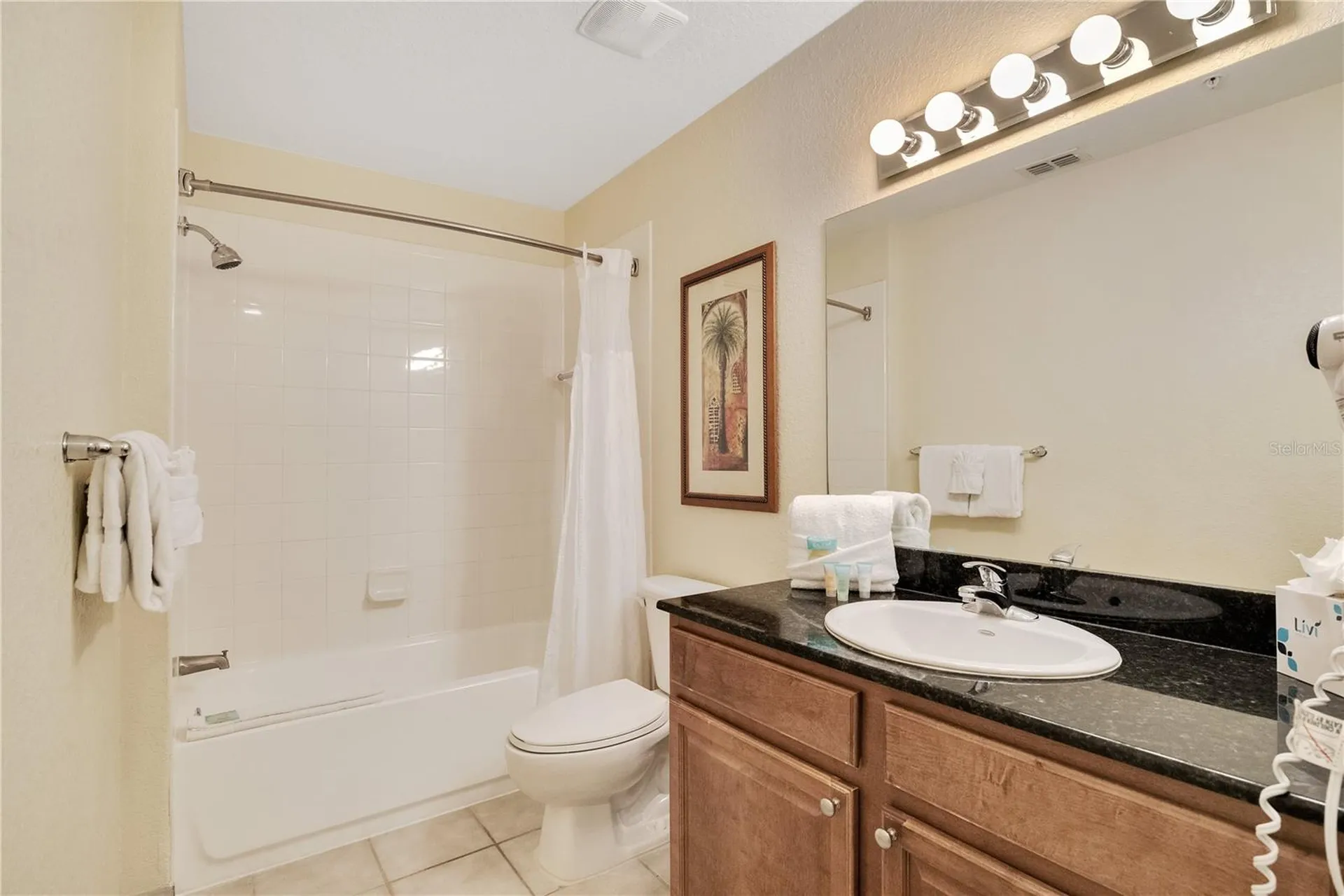8101 Resort Vlg Drive Orlando FL 32821
