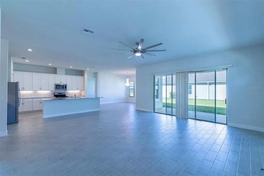 525 Mosaic Boulevard Daytona Beach FL 32124