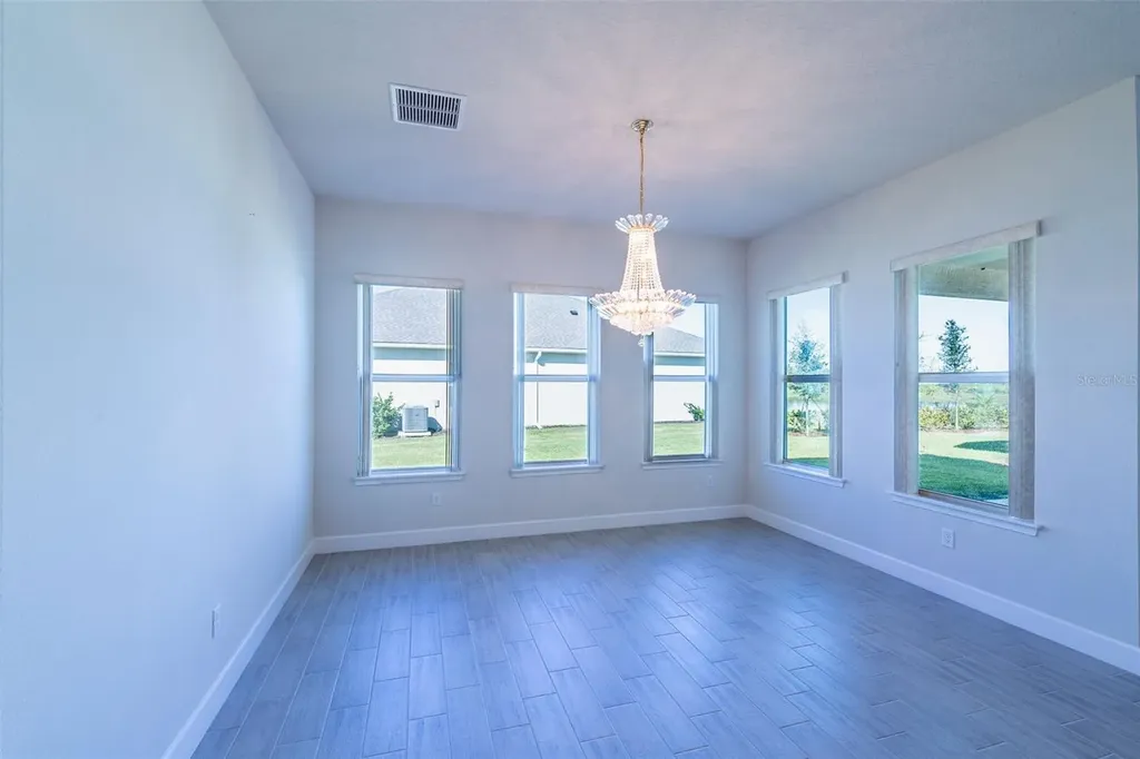 525 Mosaic Boulevard Daytona Beach FL 32124