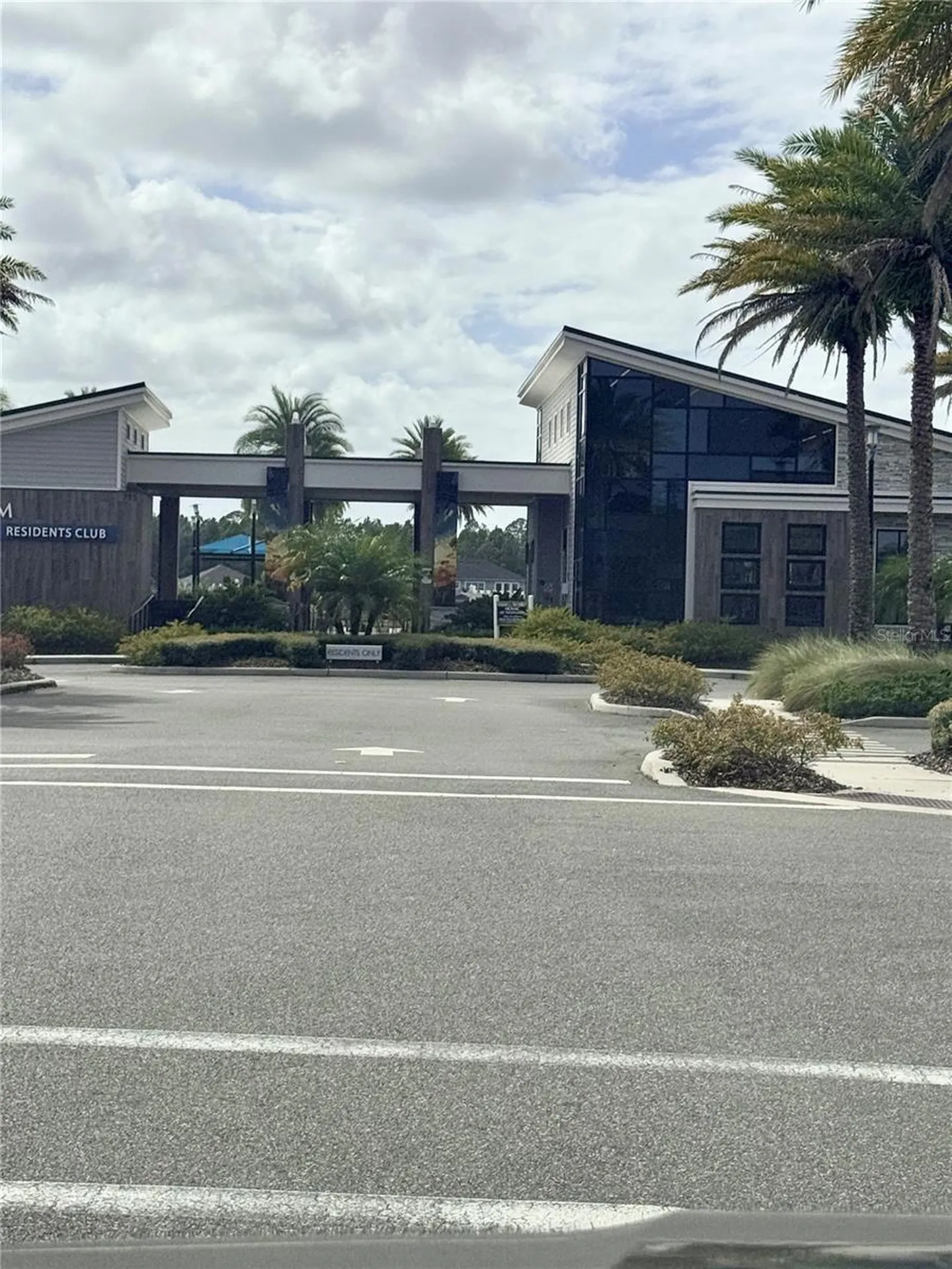 525 Mosaic Boulevard Daytona Beach FL 32124