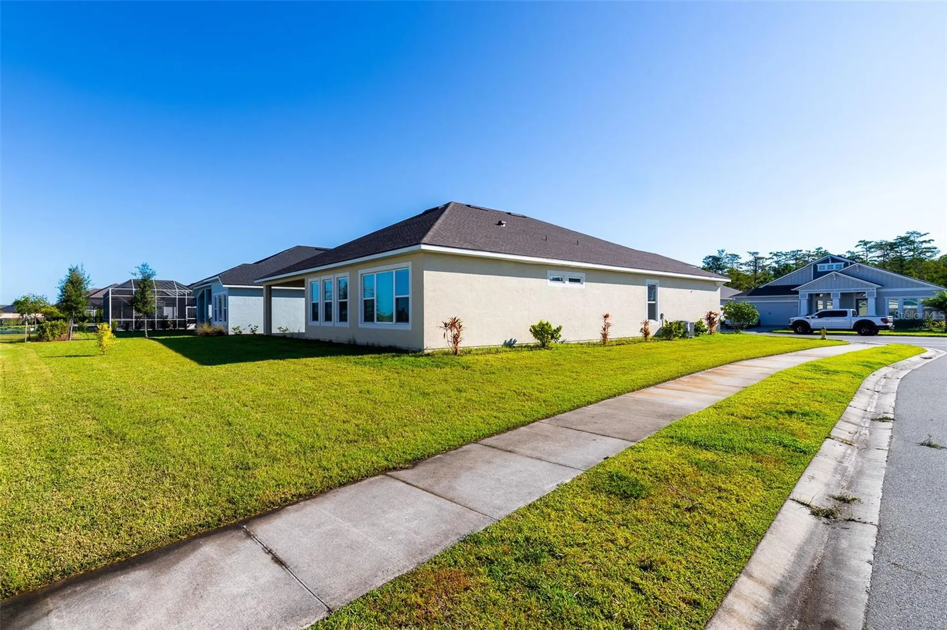 525 Mosaic Boulevard Daytona Beach FL 32124