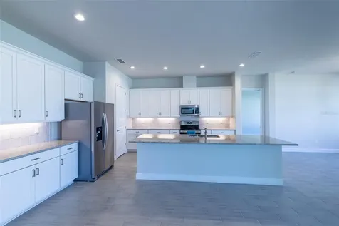 525 Mosaic Boulevard Daytona Beach FL 32124