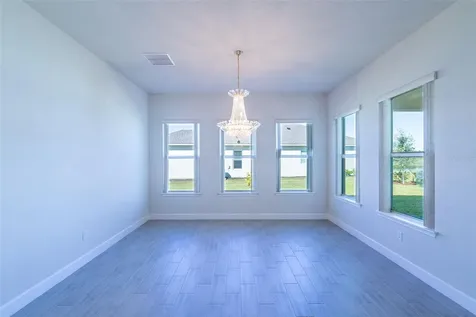 525 Mosaic Boulevard Daytona Beach FL 32124