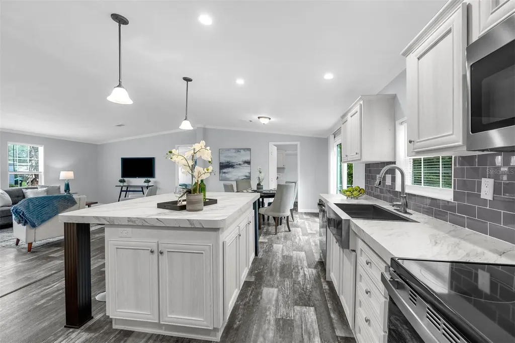 4709 Dunkeld Avenue Orlando FL 32822