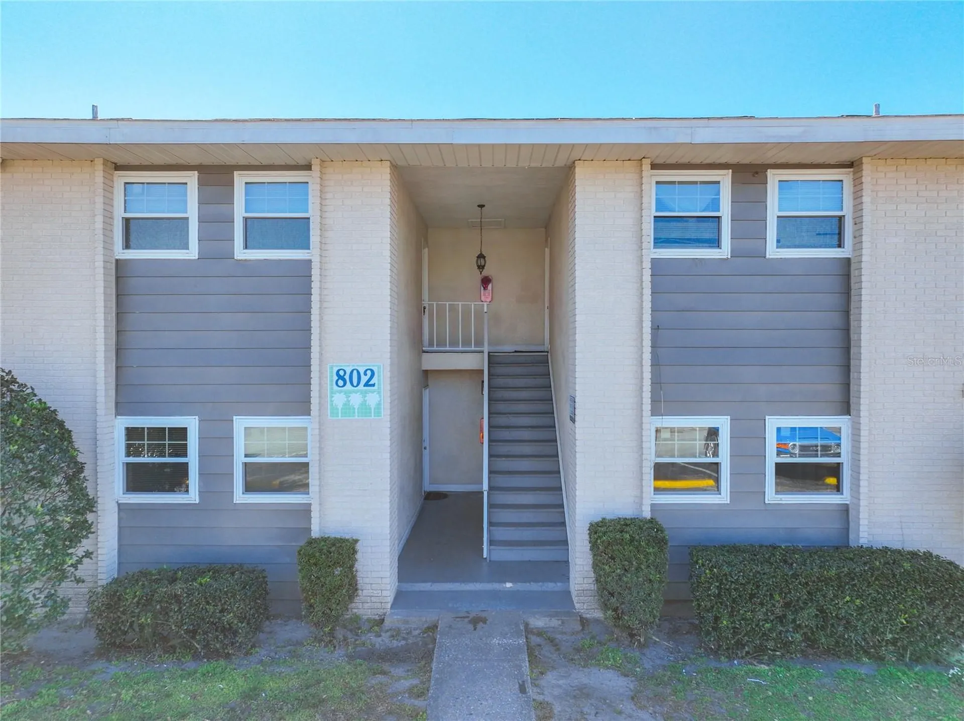 802 Sky Lake Circle Orlando FL 32809