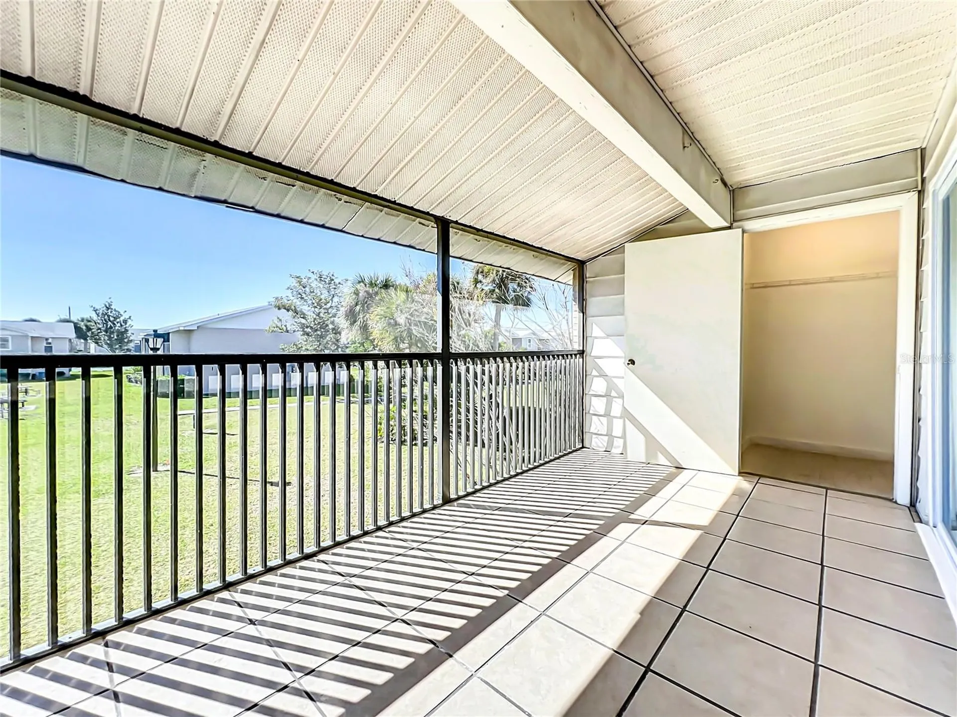 802 Sky Lake Circle Orlando FL 32809