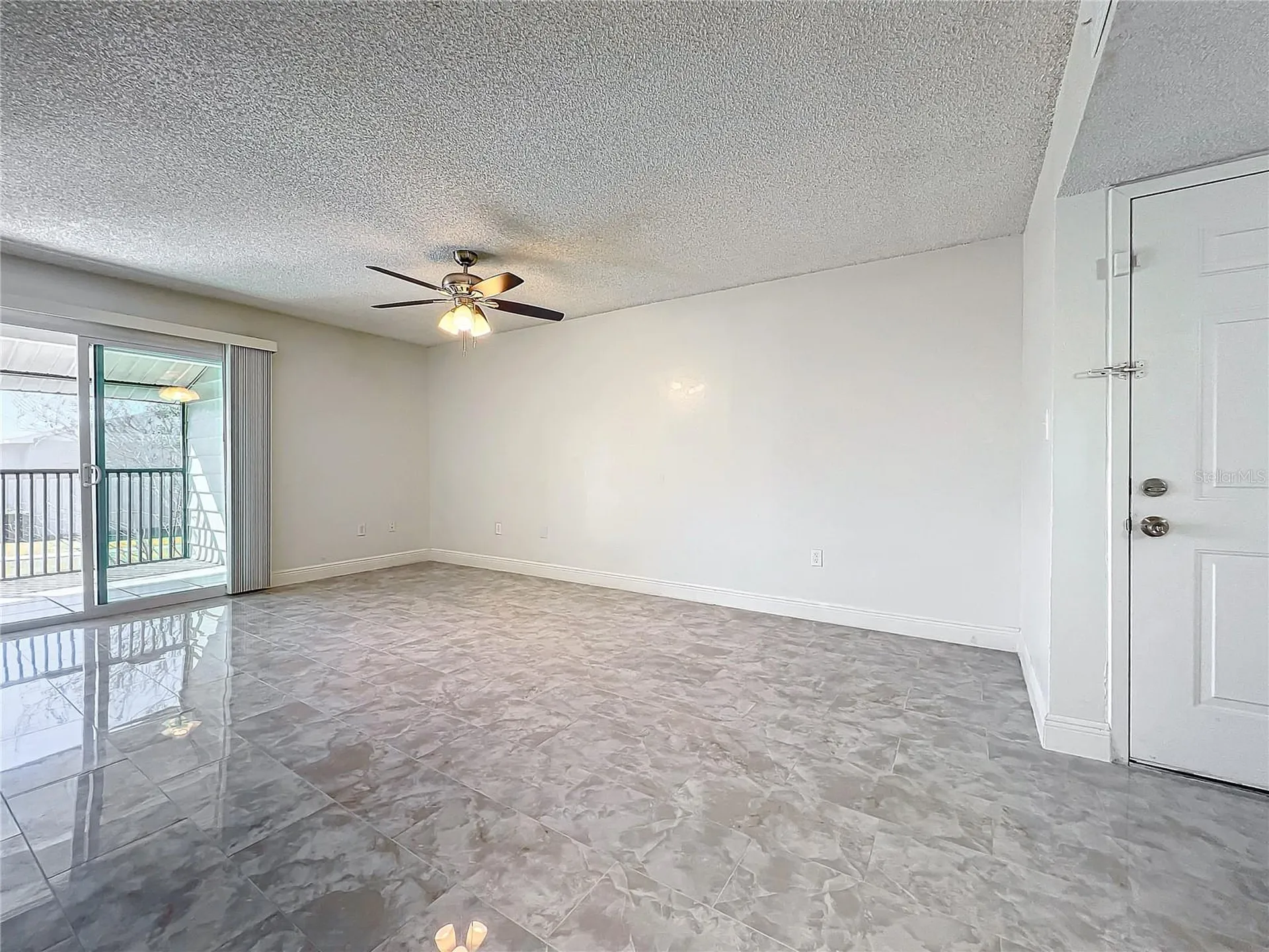 802 Sky Lake Circle Orlando FL 32809