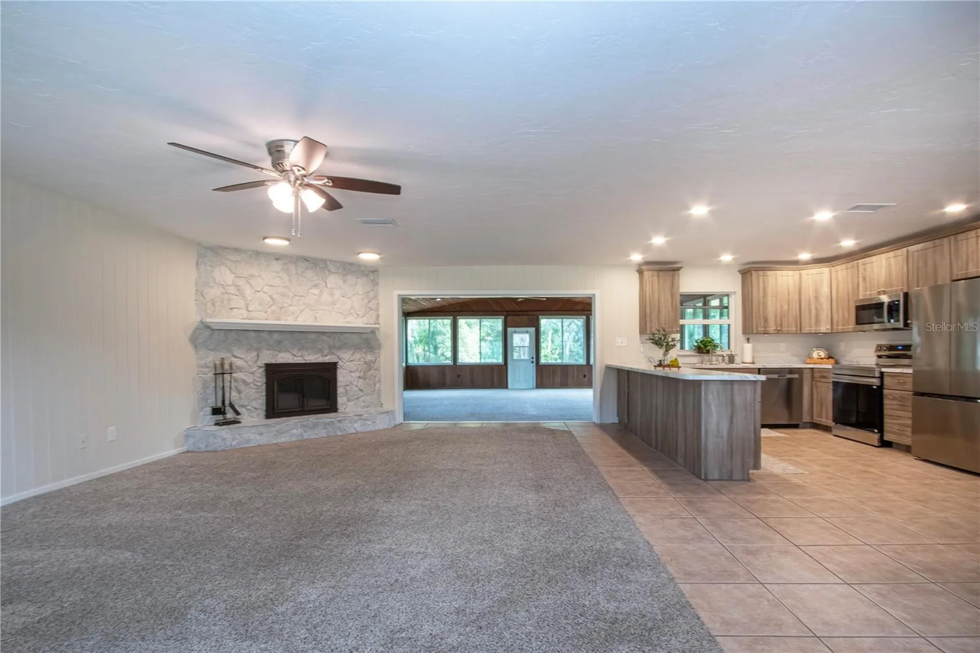 2205 Butch Cassidy Trail Wimauma FL 33598