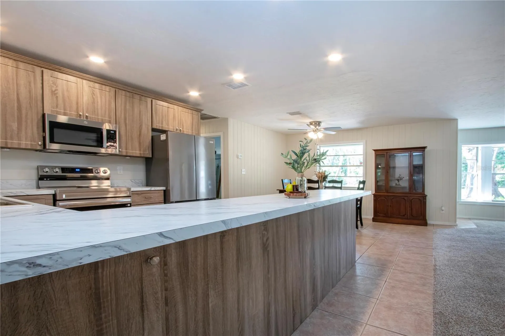 2205 Butch Cassidy Trail Wimauma FL 33598