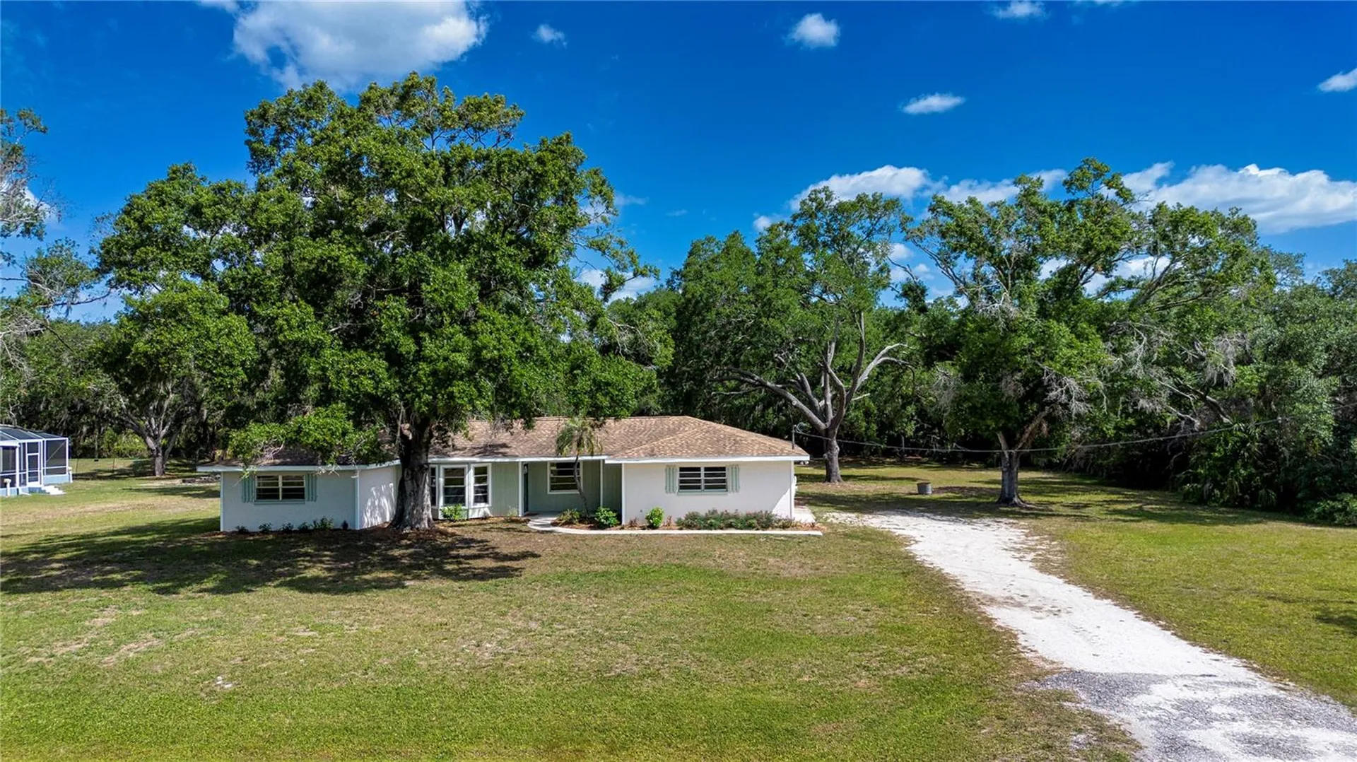 2205 Butch Cassidy Trail Wimauma FL 33598