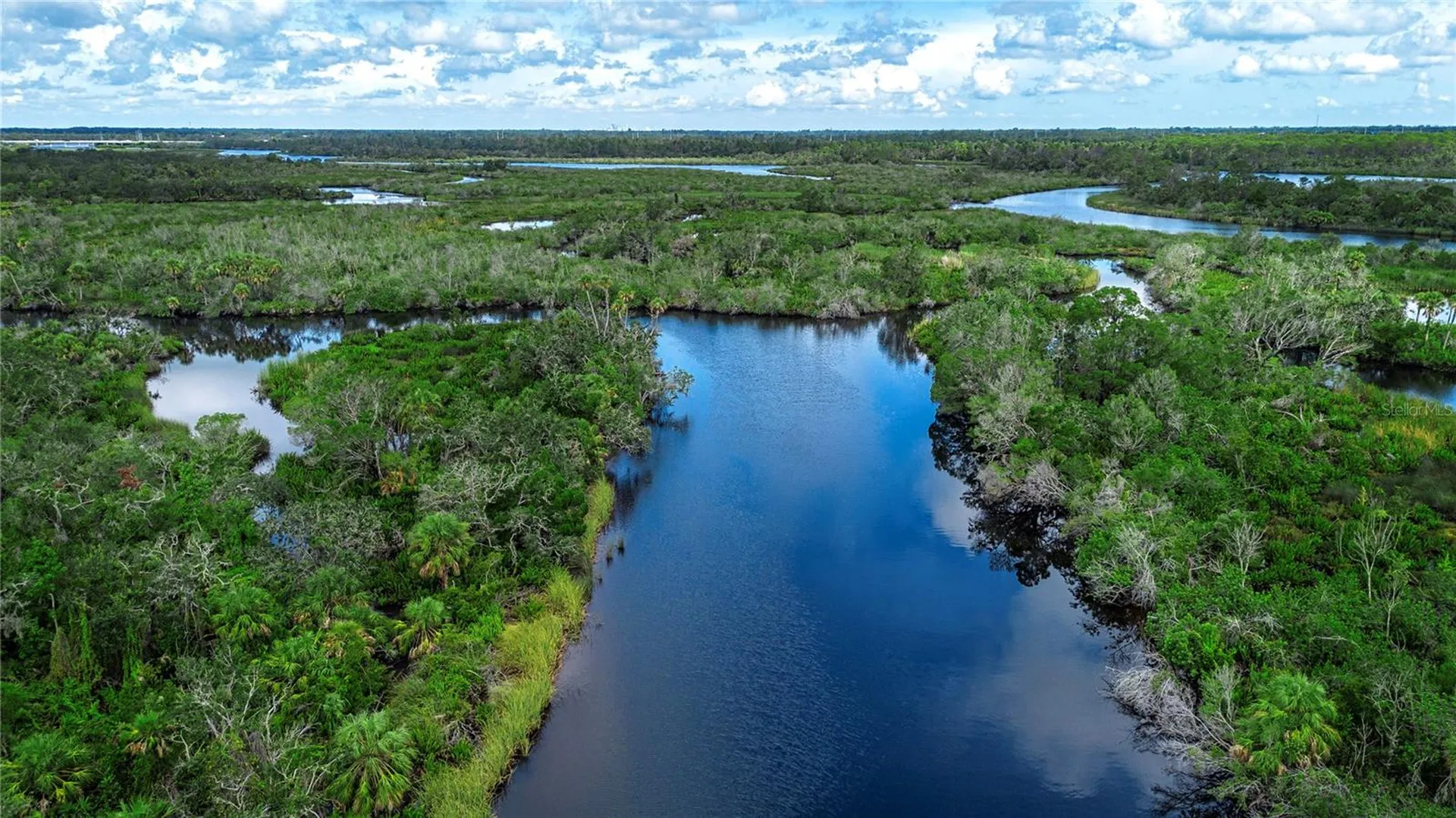 2205 Butch Cassidy Trail Wimauma FL 33598