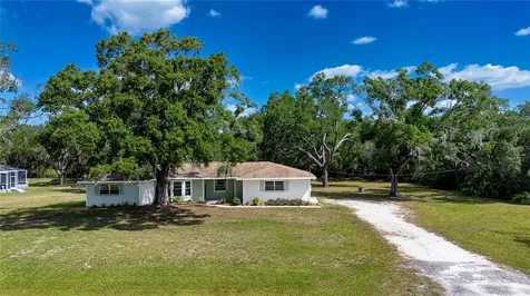 2205 Butch Cassidy Trail Wimauma FL 33598