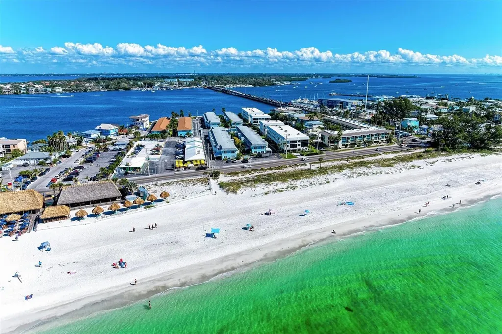 611 Gulf Drive N Bradenton Beach FL 34217