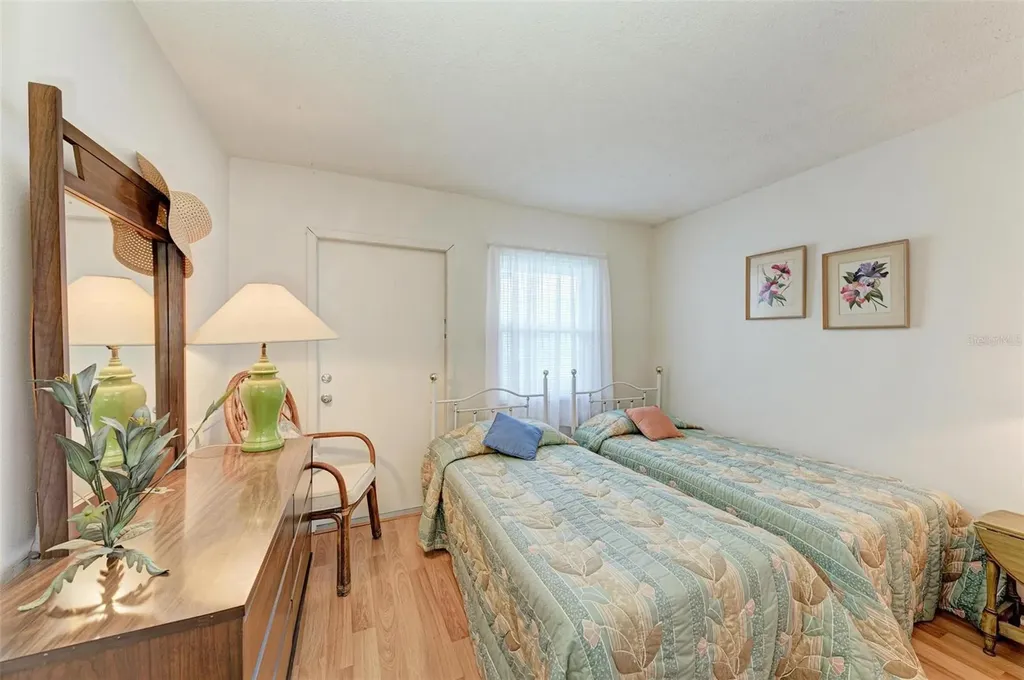611 Gulf Drive N Bradenton Beach FL 34217
