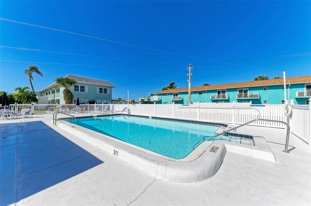 611 Gulf Drive N Bradenton Beach FL 34217