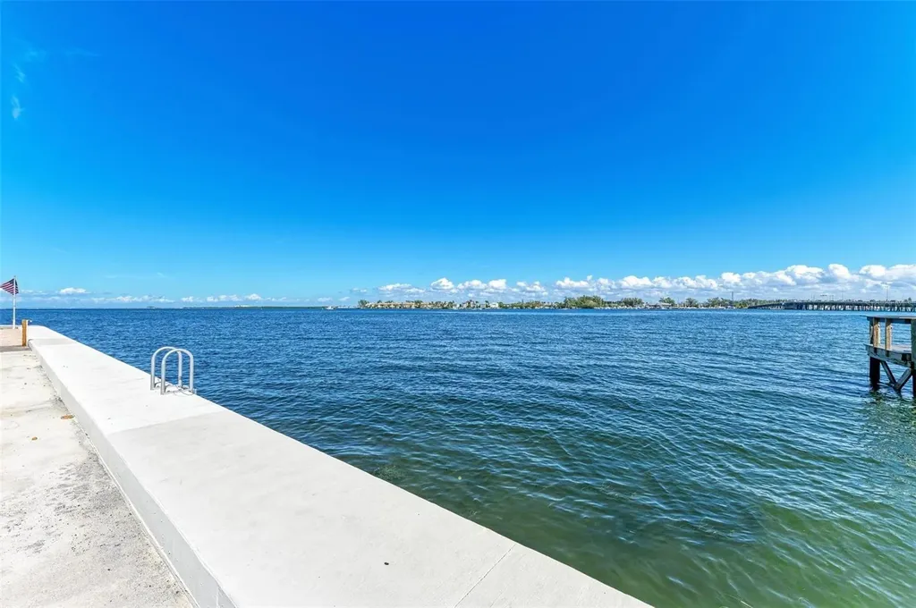 611 Gulf Drive N Bradenton Beach FL 34217