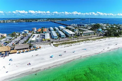 611 Gulf Drive N Bradenton Beach FL 34217