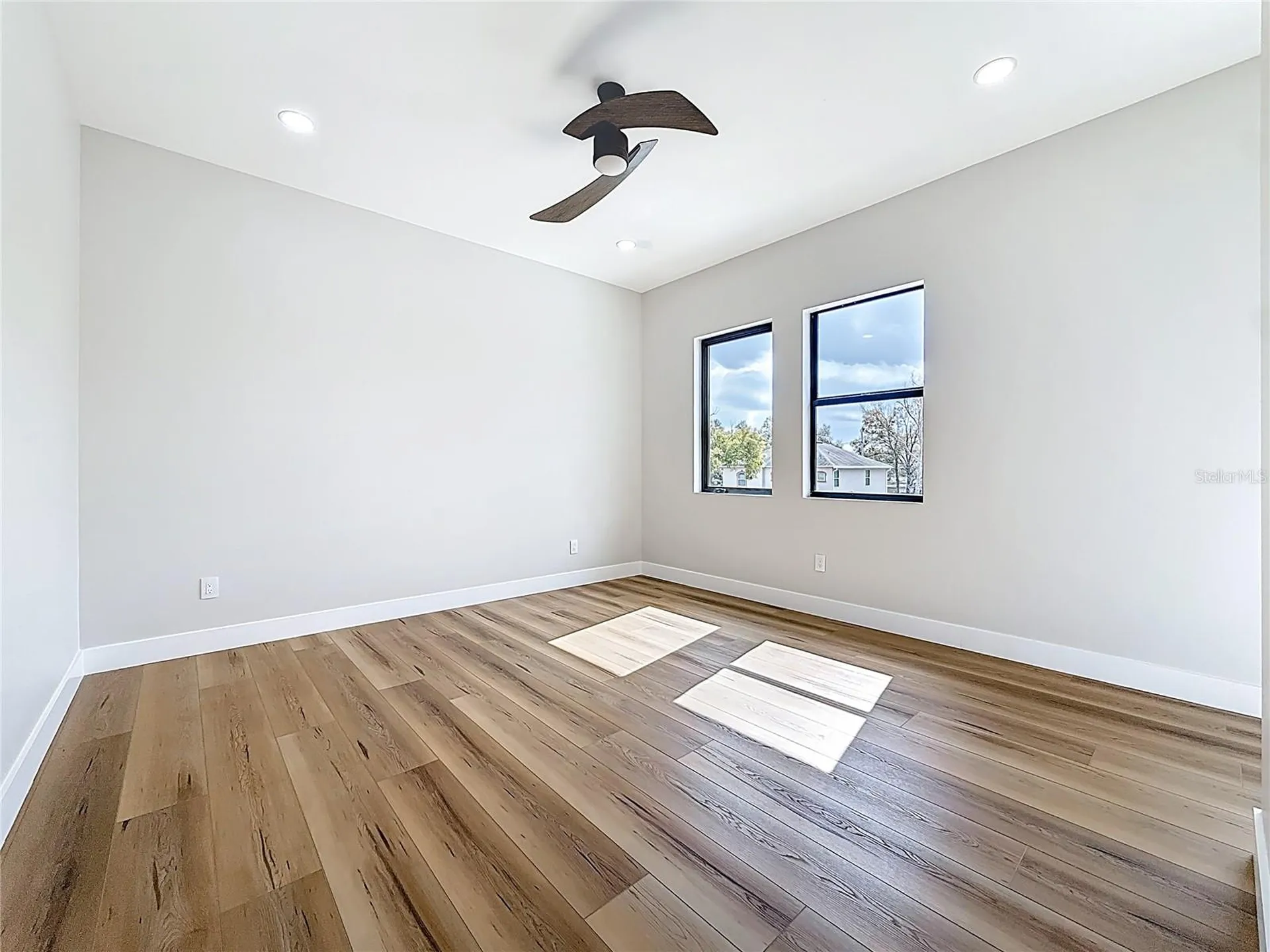 4219 W Bay View Avenue Tampa FL 33611