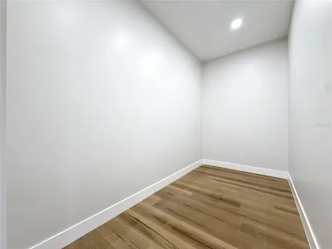 4219 W Bay View Avenue Tampa FL 33611