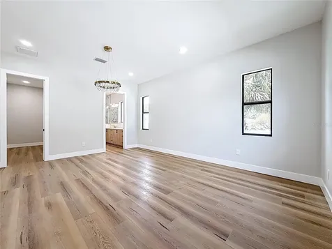 4219 W Bay View Avenue Tampa FL 33611