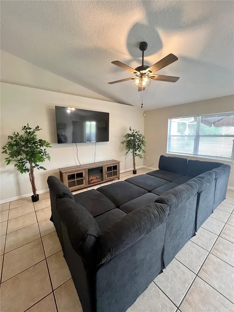 331 Marquee Drive Kissimmee FL 34758