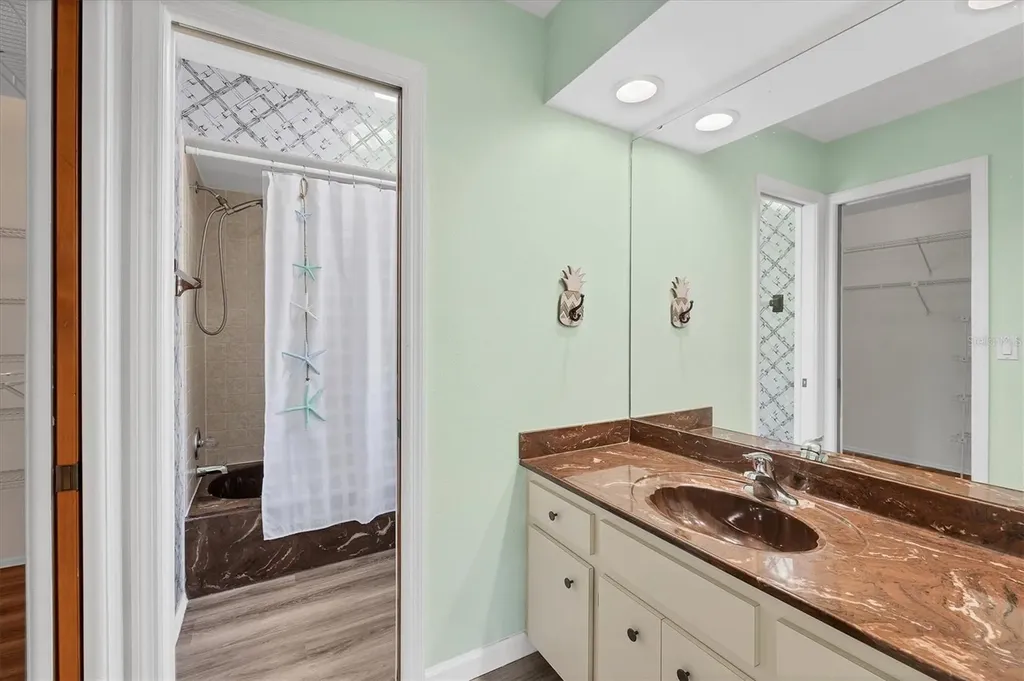 5833 Harrison Road Venice FL 34293
