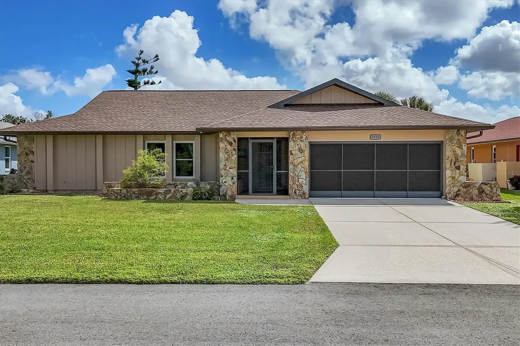 5833 Harrison Road Venice FL 34293